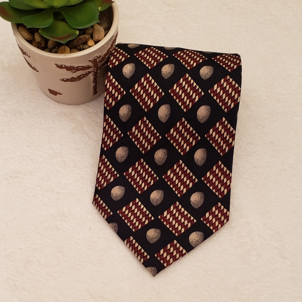 Matrix 100% SILK TIE